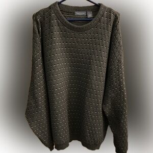 Men’s Van Heusen Sweater-Vintage